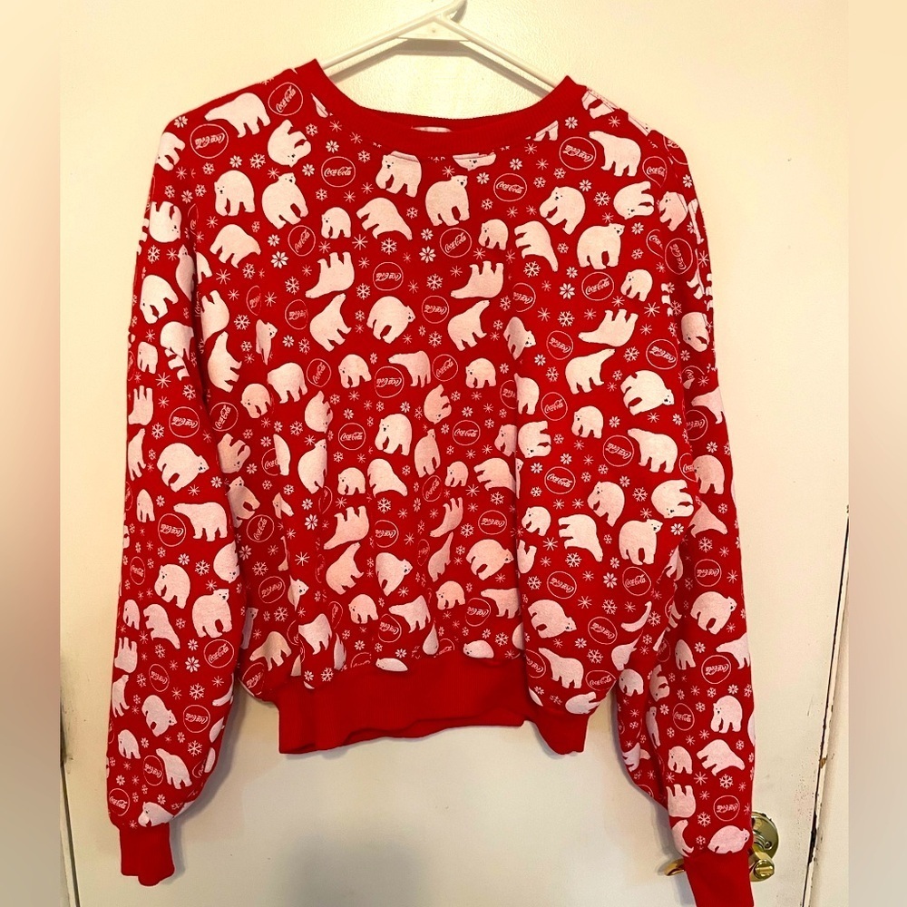 Coca Cola Christmas Bear Sweatshirt size medium‎